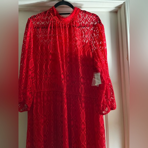 Red dress - Picture 6 of 7